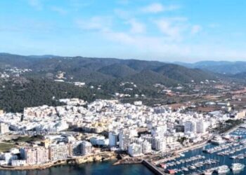 Imagen del núcleo urbano de Sant Antoni de Portmany