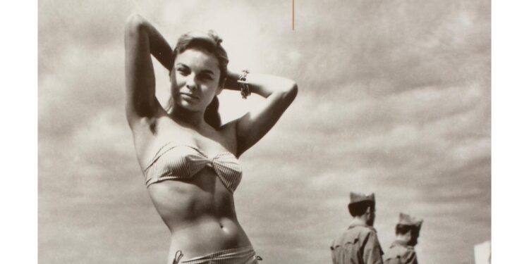 Primer biquini de Ibiza, una foto de Oriol Maspons que se pudo ver en Sa Nostra Sala de Ibiza. Foto Oriol Maspons, Monique, primer biquini d’Eivissa, 1954. Museu Nacional d’Art de Catalunya, dipòsit de l’artista, 2011.
© Arxiu Fotogràfic Oriol Maspons, VEGAP, Barcelona, 2019