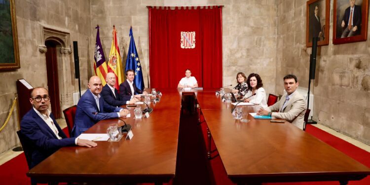 Imagen de la reunión de presidentes celebrada hoy, jueves.