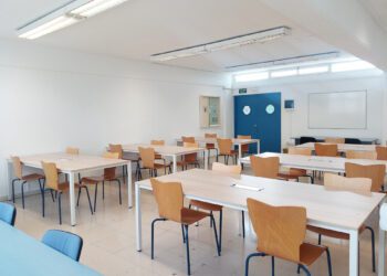 Aula de estudio de la Biblioteca Pública Insular de Cas Serres.