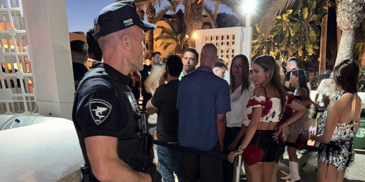 Imagen del operativo policial. / ASE