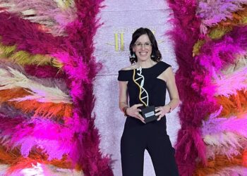 Bárbara Munar, tras la entrega de premios. Imagen cedida a Noudiari.es