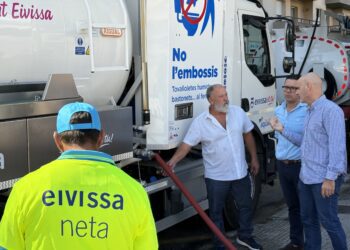 Presentación de esta medida ante los medios de comunicación. / AE