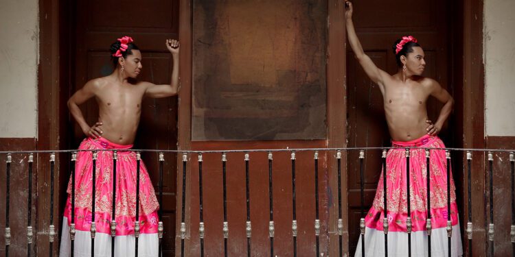 Lukas Avendaño, uno de los artistas que participa en la actual edición del certamen. / Territori