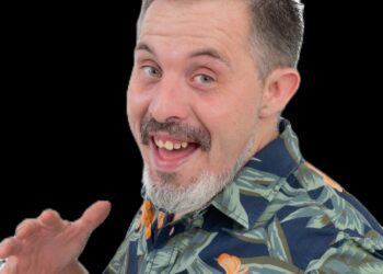 Imagen promocional de Lucho Martínez.