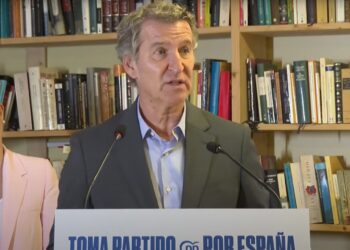 Imagen de la comparecencia de Alberto Núñez Feijóo en Formentera. / PP