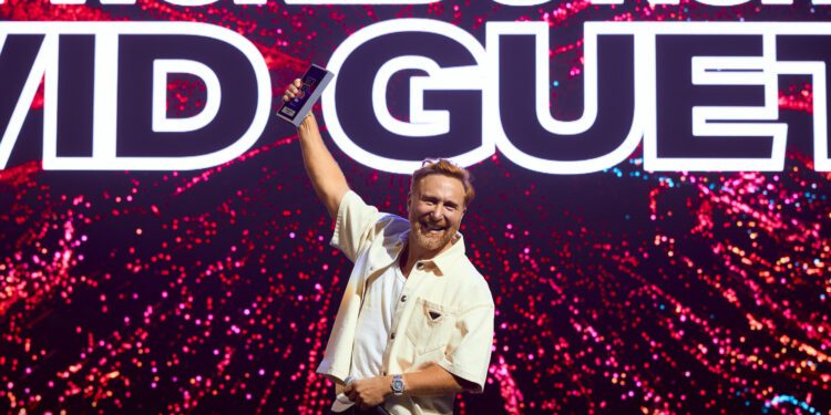 David Guetta, coronado como mejor dj del mundo en los DJ Mag Top Awards. Imagen Stefano Manzoni.