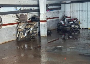 Un garaje anegado en Santa Eulària.