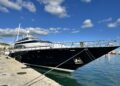 El yate 'Foners', antiguo 'Fortuna', propiedad de Baleària y gestionado por una empresa de yates de lujo, lleva trabajando en Ibiza todo el verano. Fotos L. F. A. Noudiari.es