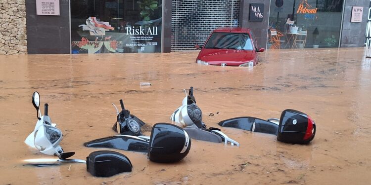 Imagen de las inundaciones recientes en una calle de Ibiza.