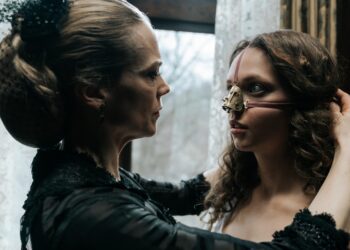 Un fotograma de la impactante 'La hermanastra fea'.