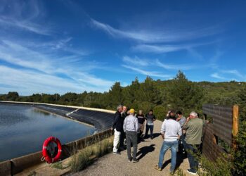 Visita a la balsa de Sa Rota, construida en 1995.