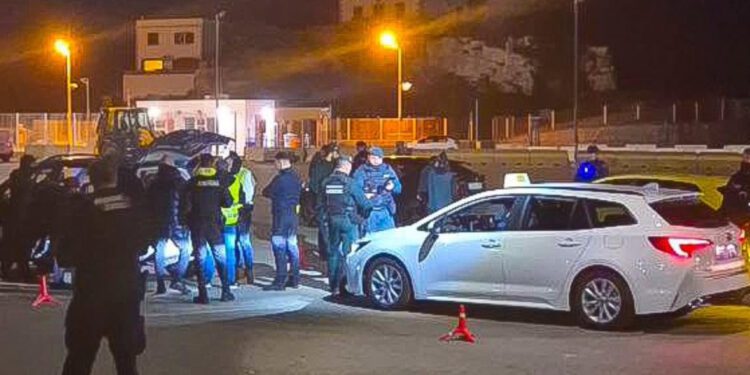 Una imagen de los controles en el puerto de Ibiza.