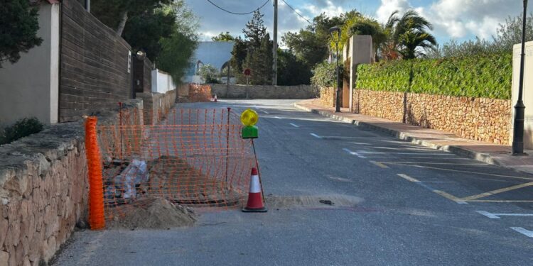 Imagen de la calle donde se ejecutarán las obras. / CIF