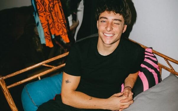 El cantante ibicenco Izan Llunas. / IG