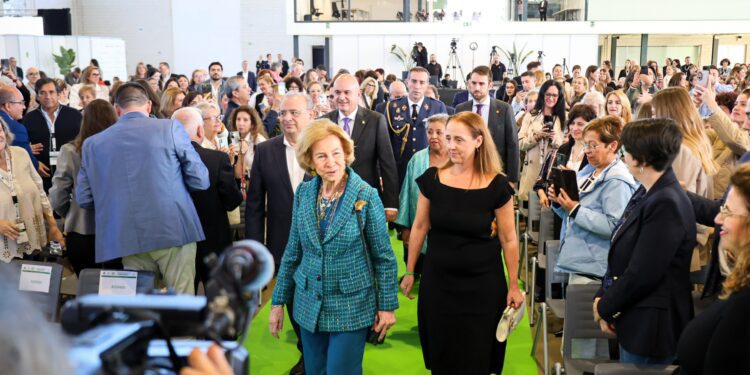 Llegada de la reina emérita al recinto ferial de Ibiza