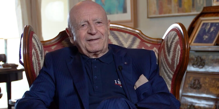 Abel Matutes, durante la entrevista con 'Pioners' para IB3.