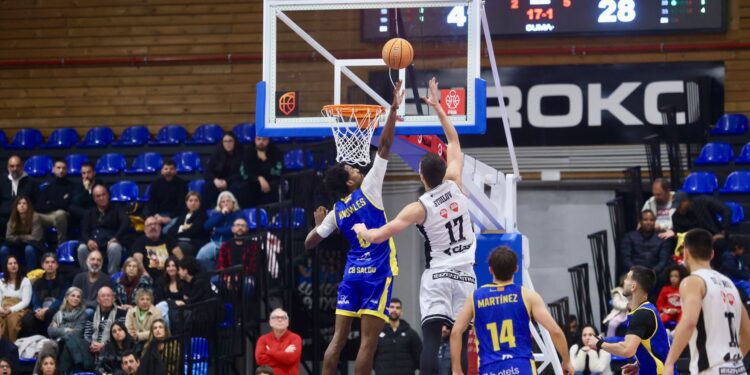 En la imagen, un lance del encuentro en Sa Pedrera