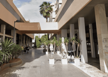 Pasajes de Es Pratet en la ciudad de Ibiza.