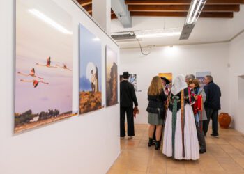 El público en la inauguración de la muestra. / NM Events
