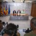 La rueda de prensa en el Consell en la que se ha presentado la aprobación de las Normas, con el alcalde de Sant Josep, Vicent Roig, el alcalde del Consell, Vicent Marí, y el vicepresidente del Consell, Mariano Juan. / CIE