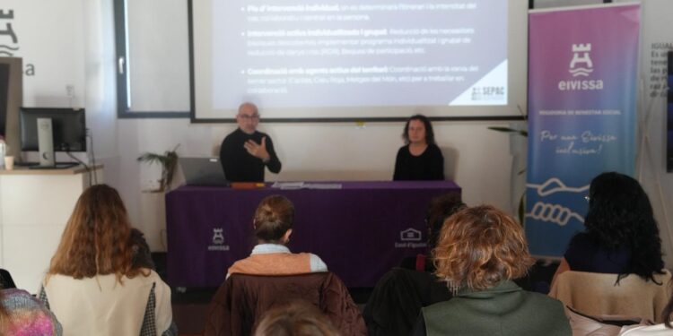 Presentación de esta iniciativa para atender a quienes se encuentran en una situación de exclusión severa. / AE