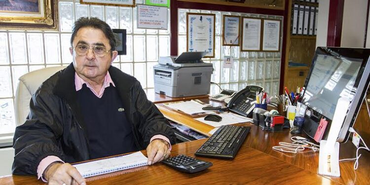 Joan Tur Juan 'Fita', en su despacho, en una imagen de 2016. / Noudiari