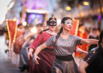 Una imagen de la rúa de Carnaval en Ibiza.