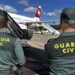 Los guardias civiles la detuvieron a pie de escalerilla del avión en Ibiza.
