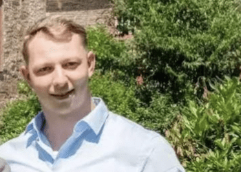 Una imagen de Justin Freier.