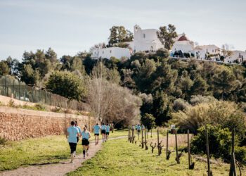 Una imagen de una Pujada al Puig de Missa.