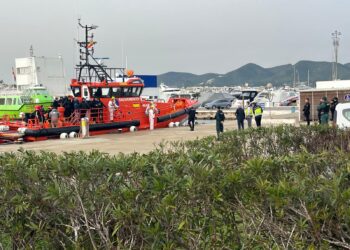 Tres pateras rescatadas al sur de Formentera en menos de seis horas con 33 personas a bordo