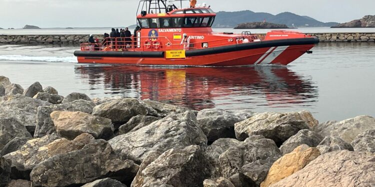 Una lancha de Salvamento Marítimo en Ibiza.