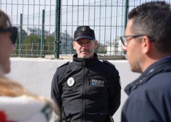 Policía de proximidad en Ibiza.