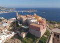 Impresionante vista aérea del Parador de Ibiza, ya finalizado y a punto de abrir puertas.