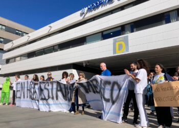 Imagen de una de las jornadas de huelga frente al hospital de Can Misses, Ibiza.