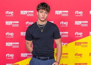 Izan Llunas compite mañana en la primera semifinal del Benidorm Fest. Imagen RTVE / Raúl Tejedor