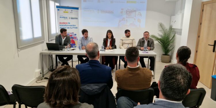 Presentación de la nueva Oficina Acelera Pyme en Ibiza.