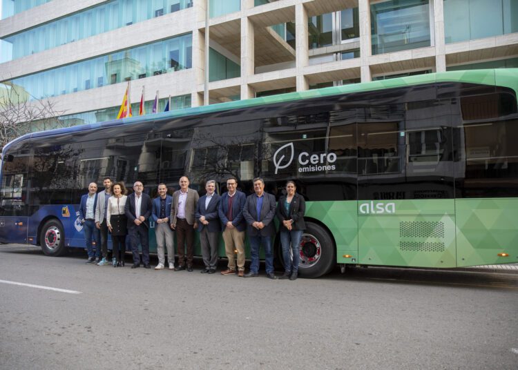 Presentación de la nueva contrata de autobuses y servicio para la isla de Ibiza.
