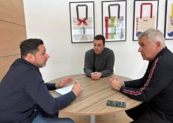 El concejal Rubén Sousa con Daniel Moya y Mariano Torres.