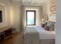 Una de las habitaciones del Parador de Ibiza. Imagen C. M. Noudiari.es