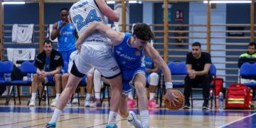En la imagen, lance de un partido del Class en la fase regular
