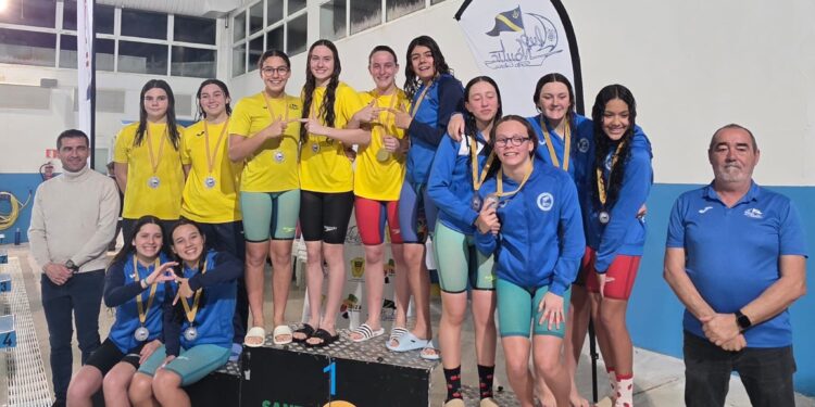 Podio conjunto de la competición.