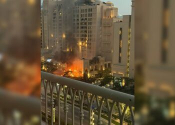 Bombardeos sobre Dubai, donde se encuentra Francisco Vilás