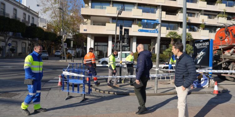 Una de las intervenciones en la red de abastecimiento de agua que ha llevado a cabo el Ayuntamiento junto con Aqualia. Foto: Ayto. Eivissa