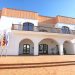 La Escuela de Turismo de Ibiza abrió sus puertas en 1965 y ha pasado por varios cambios en su gestión, convirtiéndose en un centro referente de formación en Turismo en la isla de Ibiza.