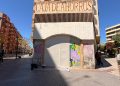 Repintado y eliminación del grafiti en uno de los edificios más céntricos de Ibiza.