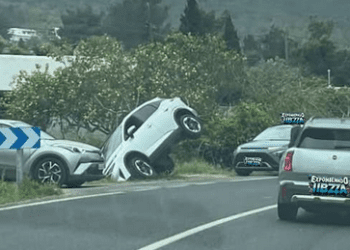 Imagen del vehículo siniestrado.