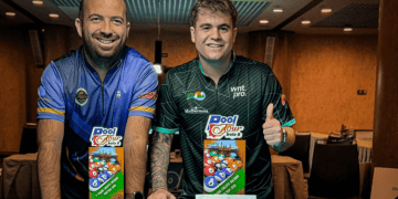 Jonás Souto, a la derecha, ha sido premiado con el galardón a mejor deportista de 2025 en la gala de esta noche.