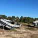 Embarcaciones abandonadas en la zona. Fotos cedidas por vecinos afectados a Noudiari
